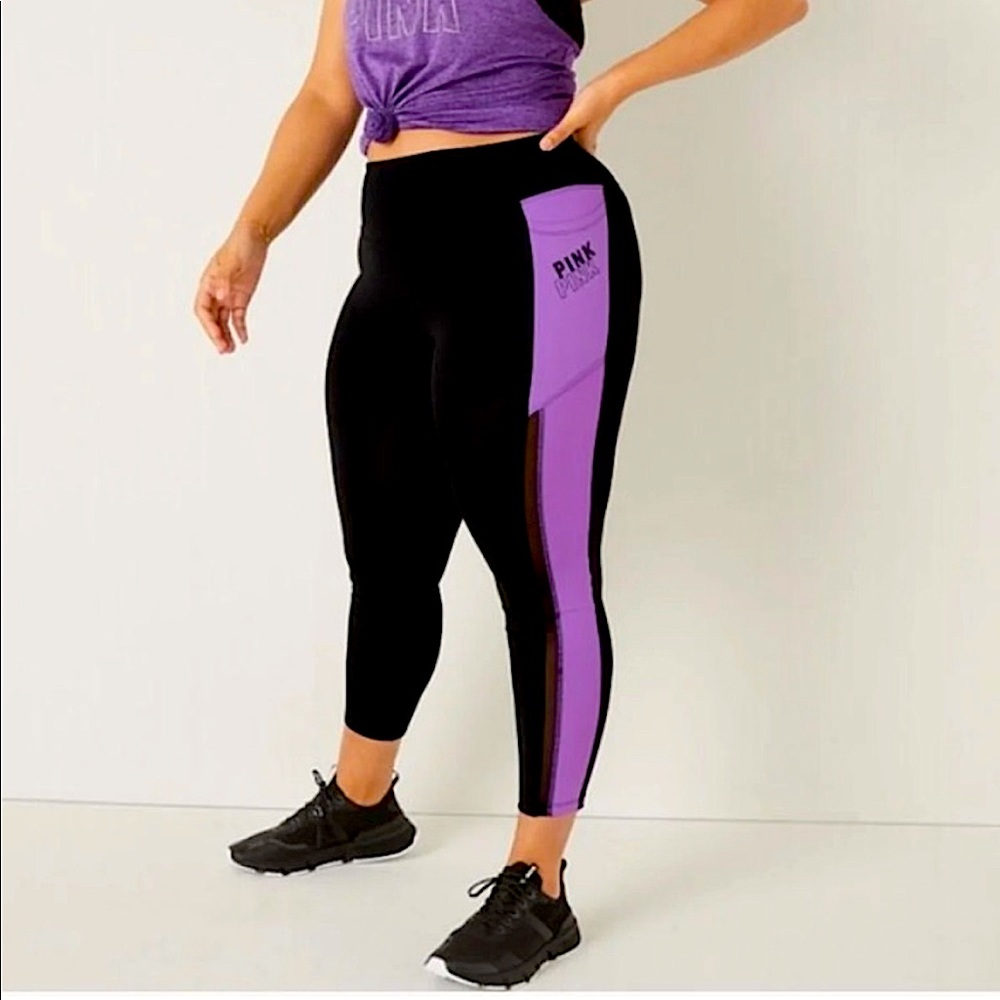 Black and purple leggings w/ pockets